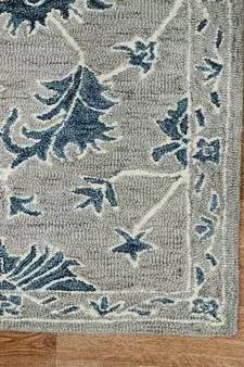 Gray Wool Romania 5x8 Feet  Hand-Tufted by Saraswati Global