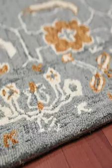 Orange Wool Romania 4x6 Feet  Hand-Tufted by Saraswati Global
