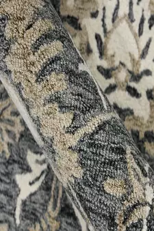 Gray Wool Romania 5x8 Feet  Hand-Tufted by Saraswati Global