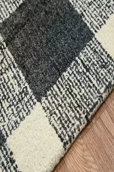 Charcoal Wool Tartan 5X7.6 Feet  Hand-Tufted by Saraswati Global