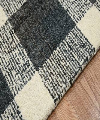 Charcoal Wool Tartan 8X10 Feet  Hand-Tufted by Saraswati Global 4