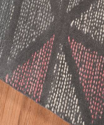 Peach Wool Vector 4x6 Feet  Hand-Tufted by Saraswati Global 3