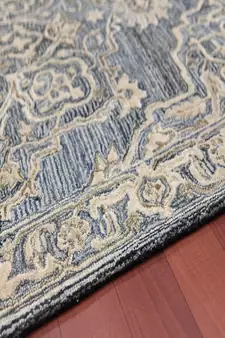 Denim-Gray Woolviscose Vestige 3.6X5.6 Feet  Hand-Tufted by Saraswati Global