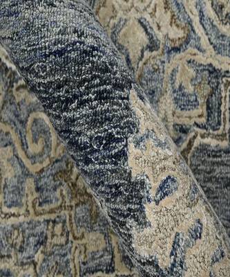 Denim-Gray Woolviscose Vestige 5X7.6 Feet  Hand-Tufted by Saraswati Global 2