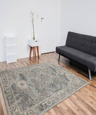Gray Woolviscose Vestige 3.6X5.6 Feet  Hand-Tufted by Saraswati Global 1