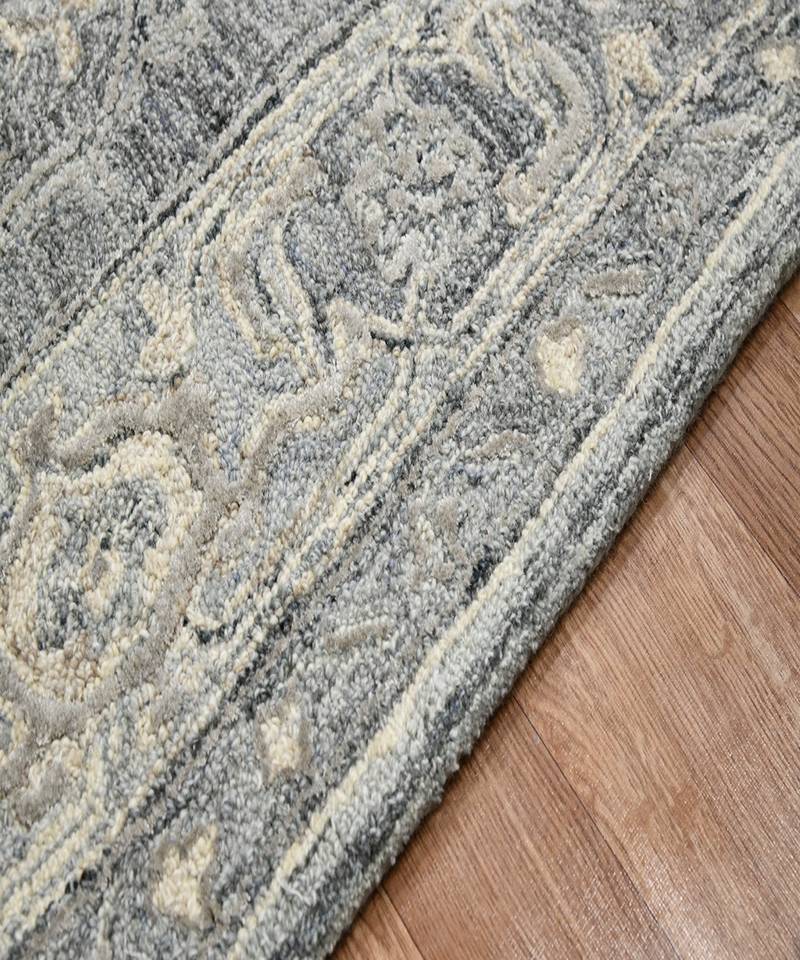 Gray Woolviscose Vestige 8X10 Feet  Hand-Tufted by Saraswati Global
