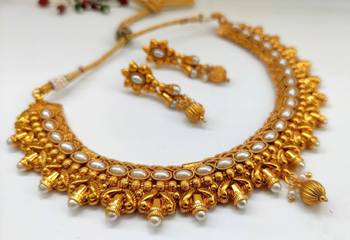 White necklaces 1