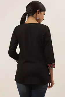 Black embroidered cotton cotton-tops
