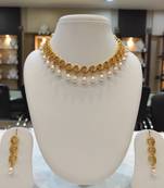 White pearl necklaces
