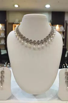White pearl necklaces