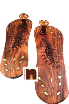 Wooden Charan Paduka | Wooden Khadau | Wooden Slipper for Wearing (10.5 Inches Approx) (1 Set)