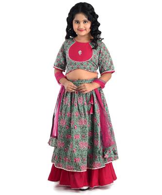 Kinder Kids Girls Green  Pink Block Print Ready to Wear Lehenga  Blouse With Dupatta 1