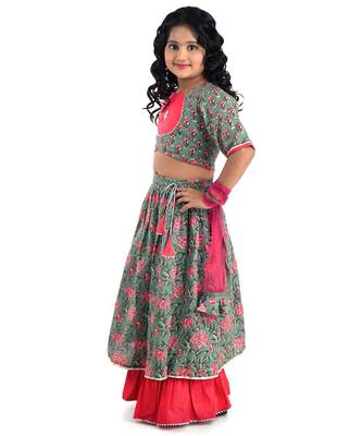 Kinder Kids Girls Green  Pink Block Print Ready to Wear Lehenga  Blouse With Dupatta 3