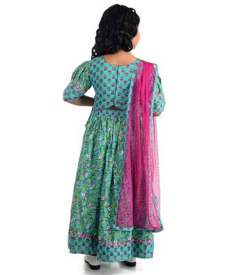 Kinder Kids Blue  Magenta Block Print Ready to Wear Lehenga  Blouse With Dupatta 4