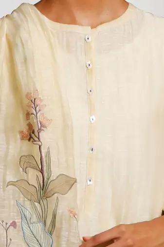 Yellow Creamy Frond