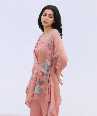 Linen Embroidered Pink Kurta Sets 2