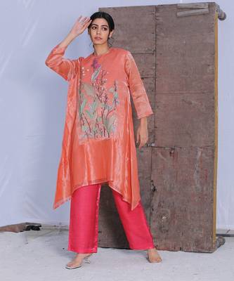 Linen Embroidered Pink Kurta Sets 2