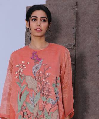 Linen Embroidered Pink Kurta Sets 3