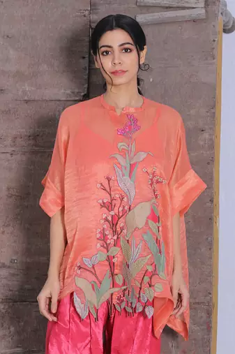Linen Embroidered Pink Kurta Sets