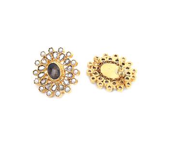Gold pearl earrings 3