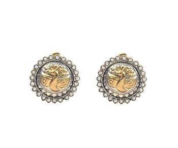 Gold earrings 2
