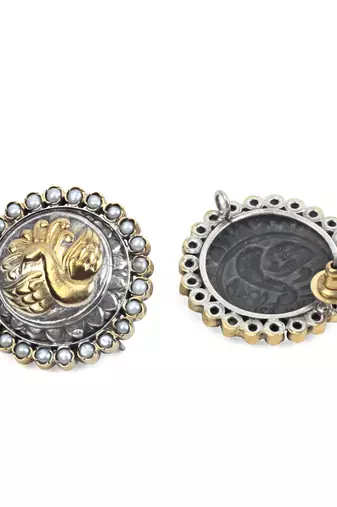 Gold earrings