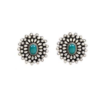 Silver pearl earrings 2