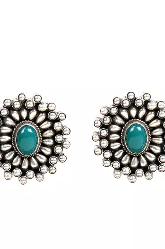 Silver pearl earrings