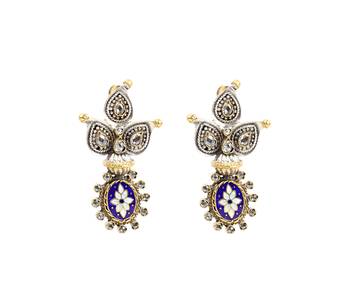 Silver pearl earrings 2
