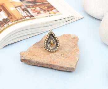 Silver pearl rings 1