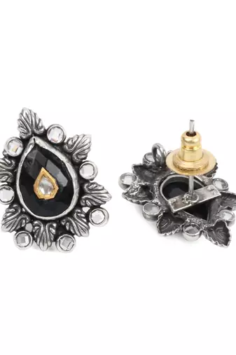 Silver onyx earrings