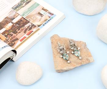 Silver quartz   earrings 1