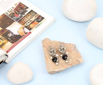 Silver onyx earrings 1