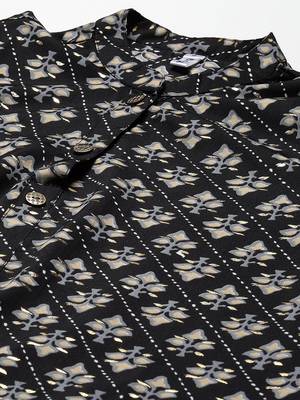 Black printed polyester kurtas-and-kurtis 4