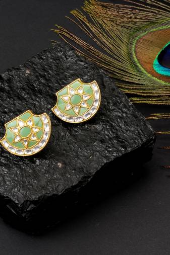 Gold turquoise earrings