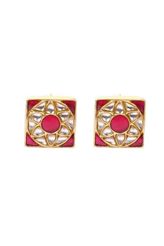 Gold earrings
