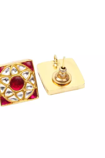 Gold earrings