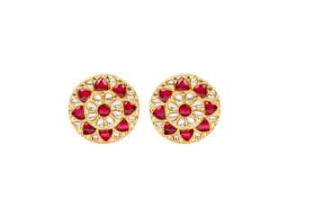 Gold earrings 1