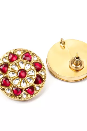 Gold earrings