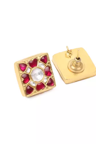 Gold earrings
