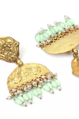 Gold onyx earrings