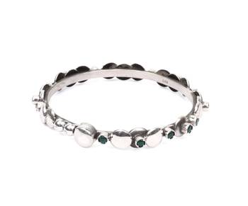 Silver emerald   bracelets 3