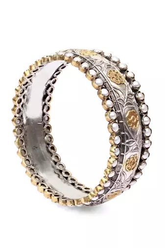 Silver pearl bracelets