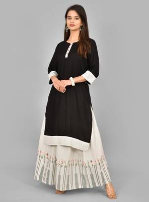 Aurish Black Straight kurta with printed Skirt 2