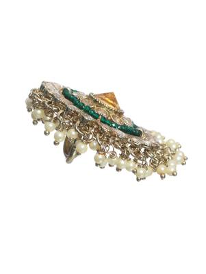 Green kundan rings 3