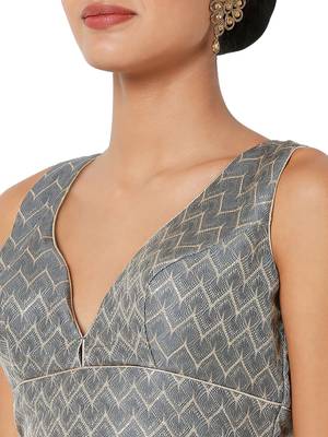 Salwar Studio Women's Grey Brocade Self Design Readymade Saree Blouse 5