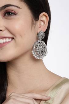 Rhodium Plated Chandbali Earrings Encased With Faux Kundans For Women/Girls (E2462ZW)