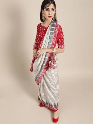 Sareemall Off White Casual Silk Blend Printed Saree With Unstitched Blouse 1