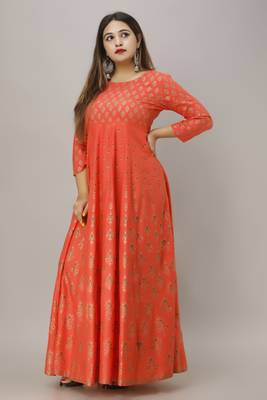 Women Paisley Anarkali Kurta in Pink 2
