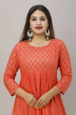 Women Paisley Anarkali Kurta in Pink 4
